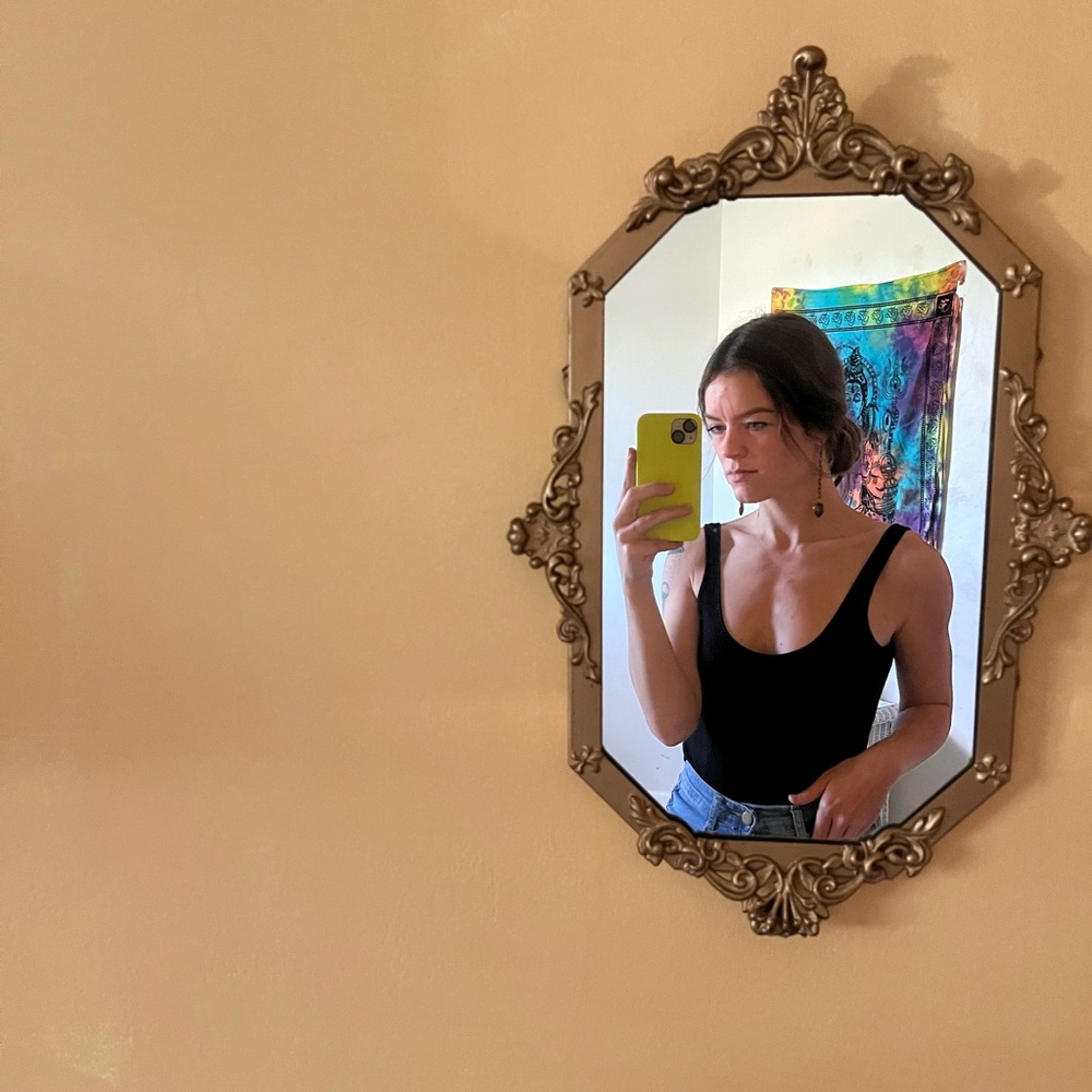 Meet your Posher, Ocoa